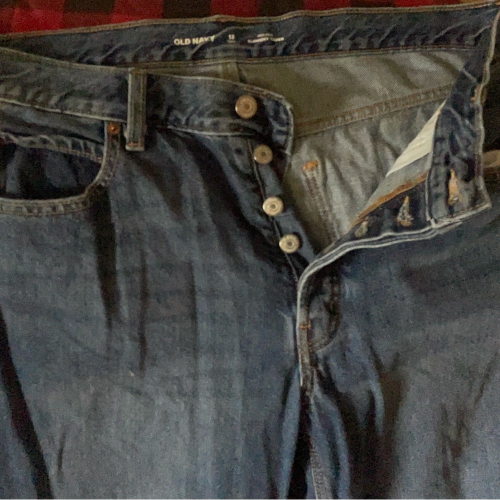 Ladies jeans.